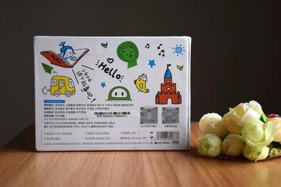 “公子小白”成长版体验 科技陪伴孩子快乐成长的智能管家